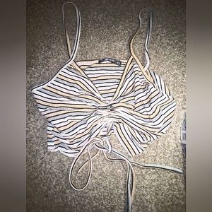 Summer cropped string top